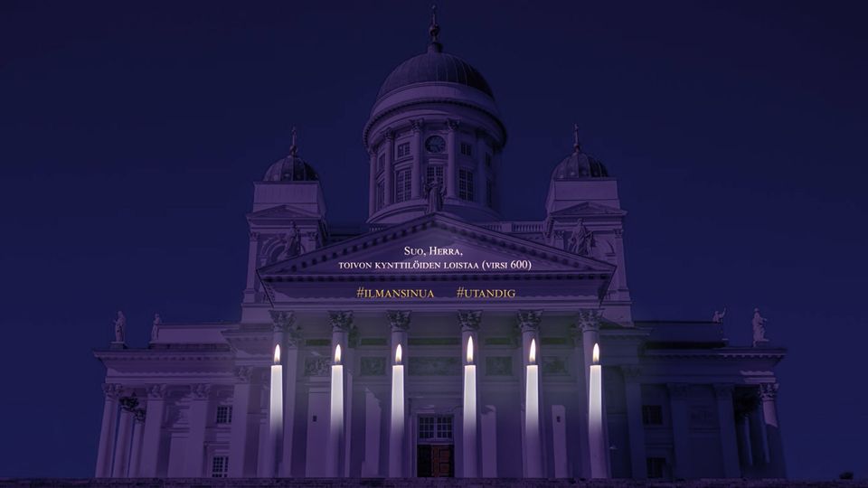 Ruudunkaappaus Helsingin tuomiokirkon ulkoseinälle heijastetun valotaideteoksen havainnevideosta. Havainnek...